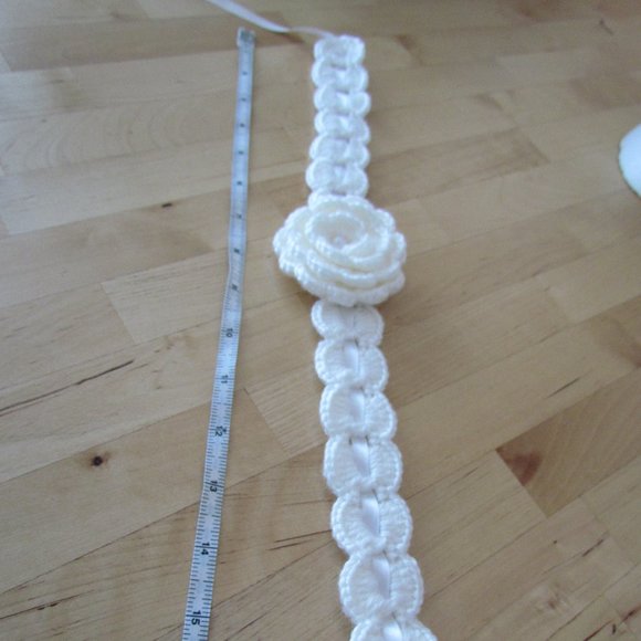 Taller de ABU White Handmade headband (crochet) - Picture 12 of 16